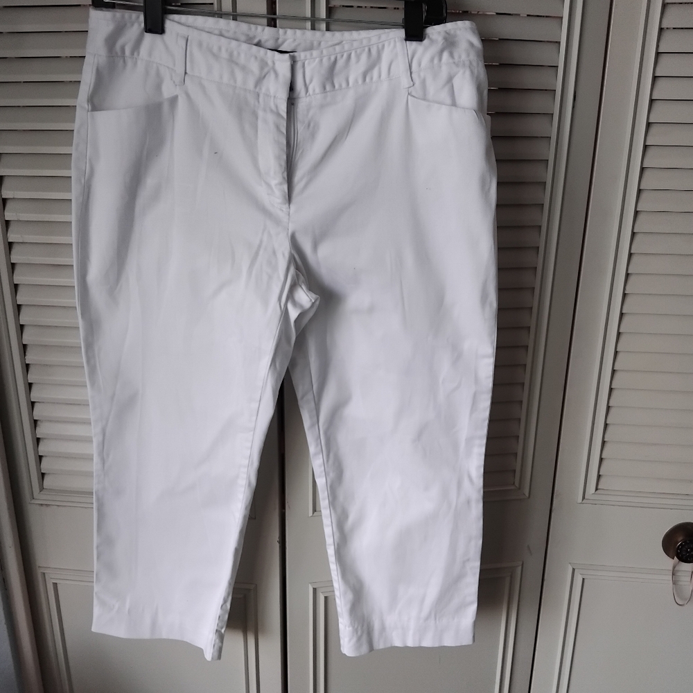 White capri pants